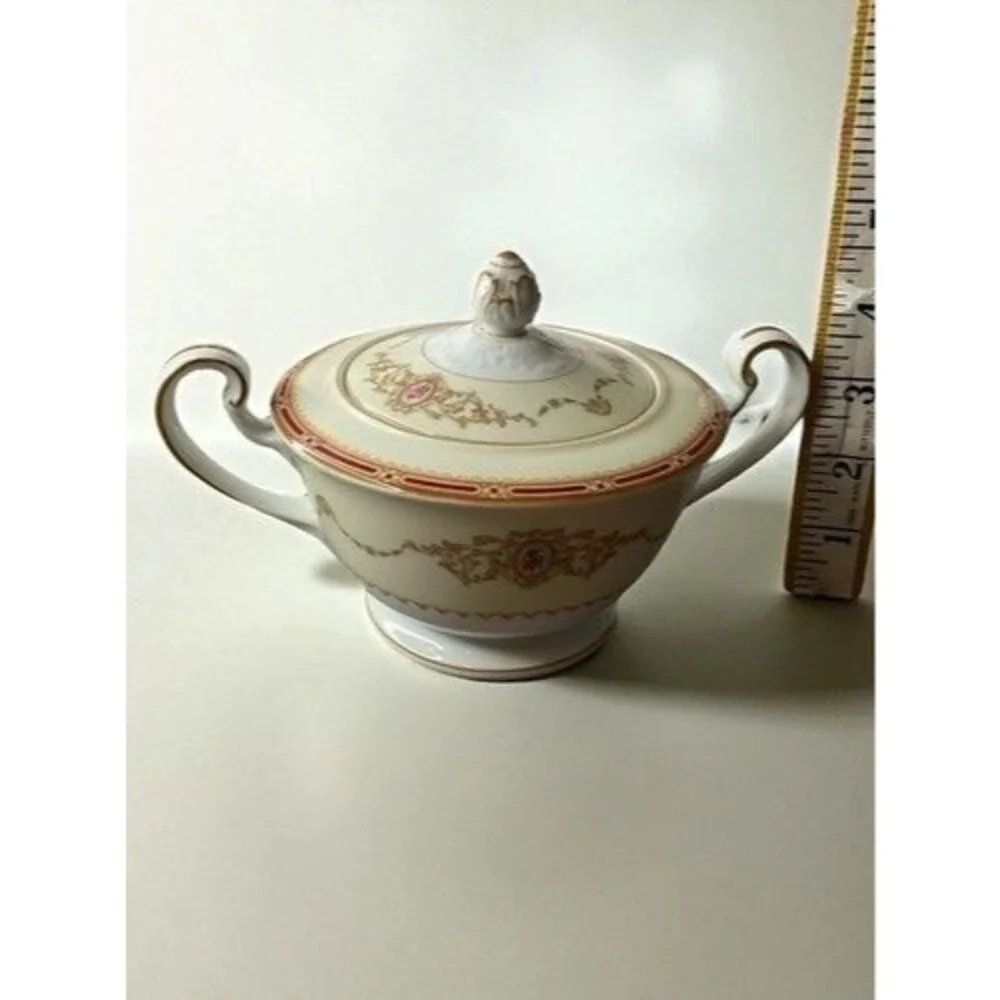 Noritake Nippon Toki Kaisha Sugar Bowl With‎ Lid & Handles 4